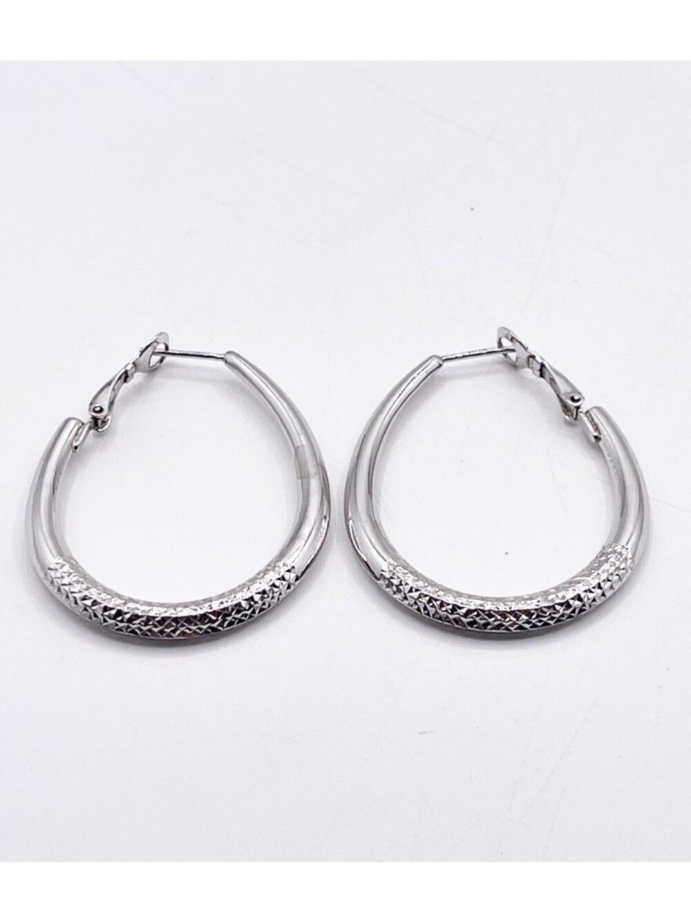 Vintage Marked ATI TH 925 Sterling Silver Diamond Cut Large Hoop Earrings 10g